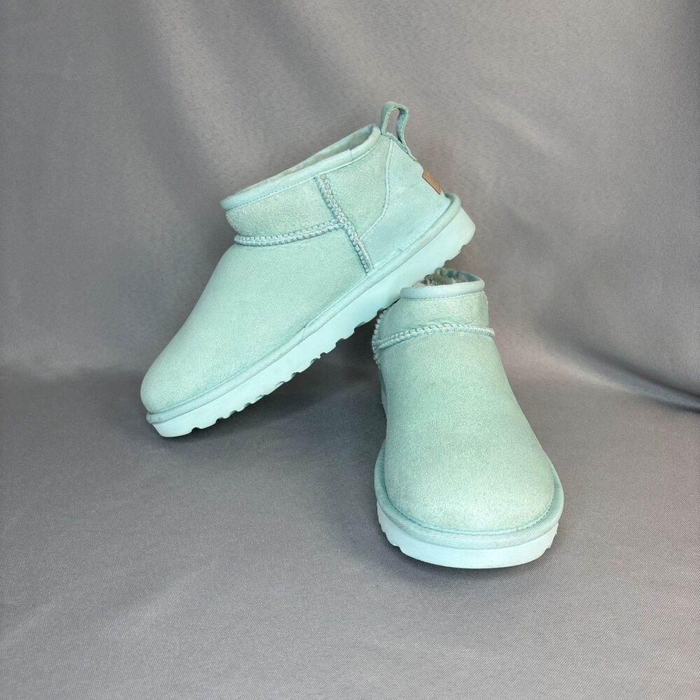 Womens Ugg Boots Sz 7 Classic Ultra Mini Sky Blue Suede Wool Ankle Shoes